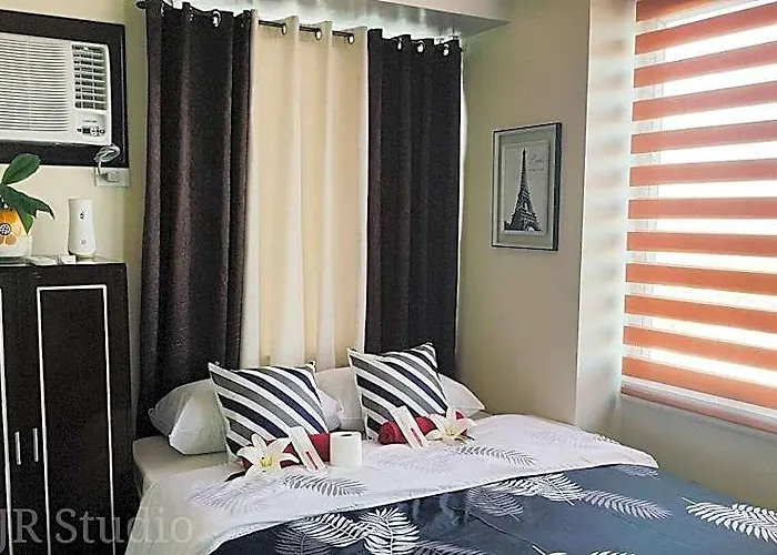 Deluxe Couple - With View In Alabang! 4*
