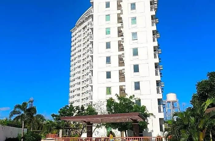 Deluxe Couple - With View In Alabang! 4*