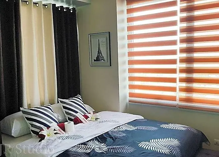 Deluxe Couple - With View In Alabang! 호텔 마닐라