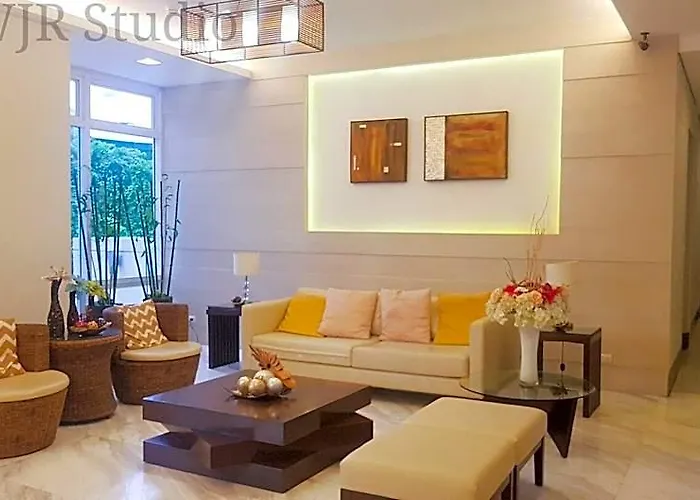 호텔 Deluxe Couple - With View In Alabang! 마닐라